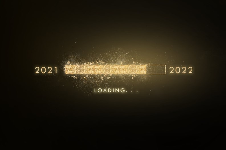2021 Loading to 2022 with gold bar.