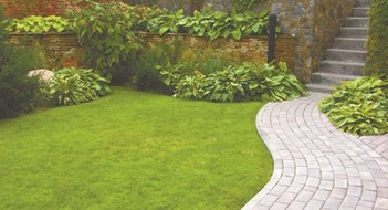 Producing an Attractive Landscape for Your HOA Producing an Attractive Landscape for Your HOA